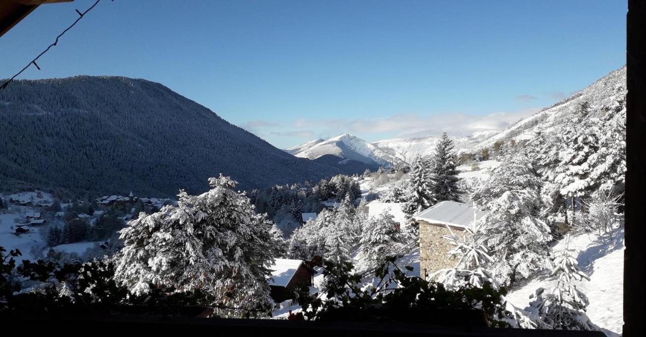 Un Balcon En Montagne Bed & Breakfast Saint-Dalmas Exterior photo